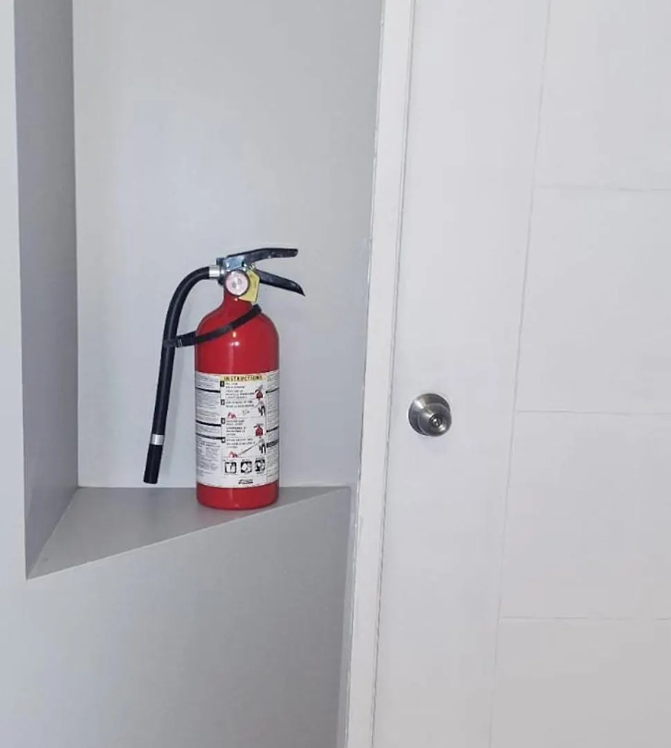 Jhs Homes YYC Lägenhet